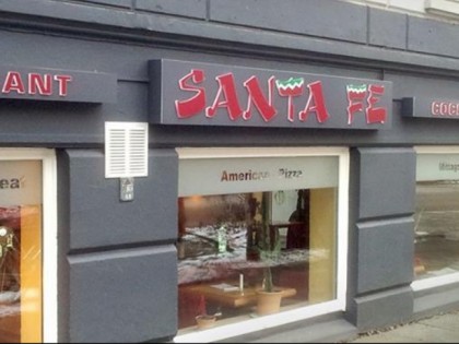 Photo: Santa-Fe